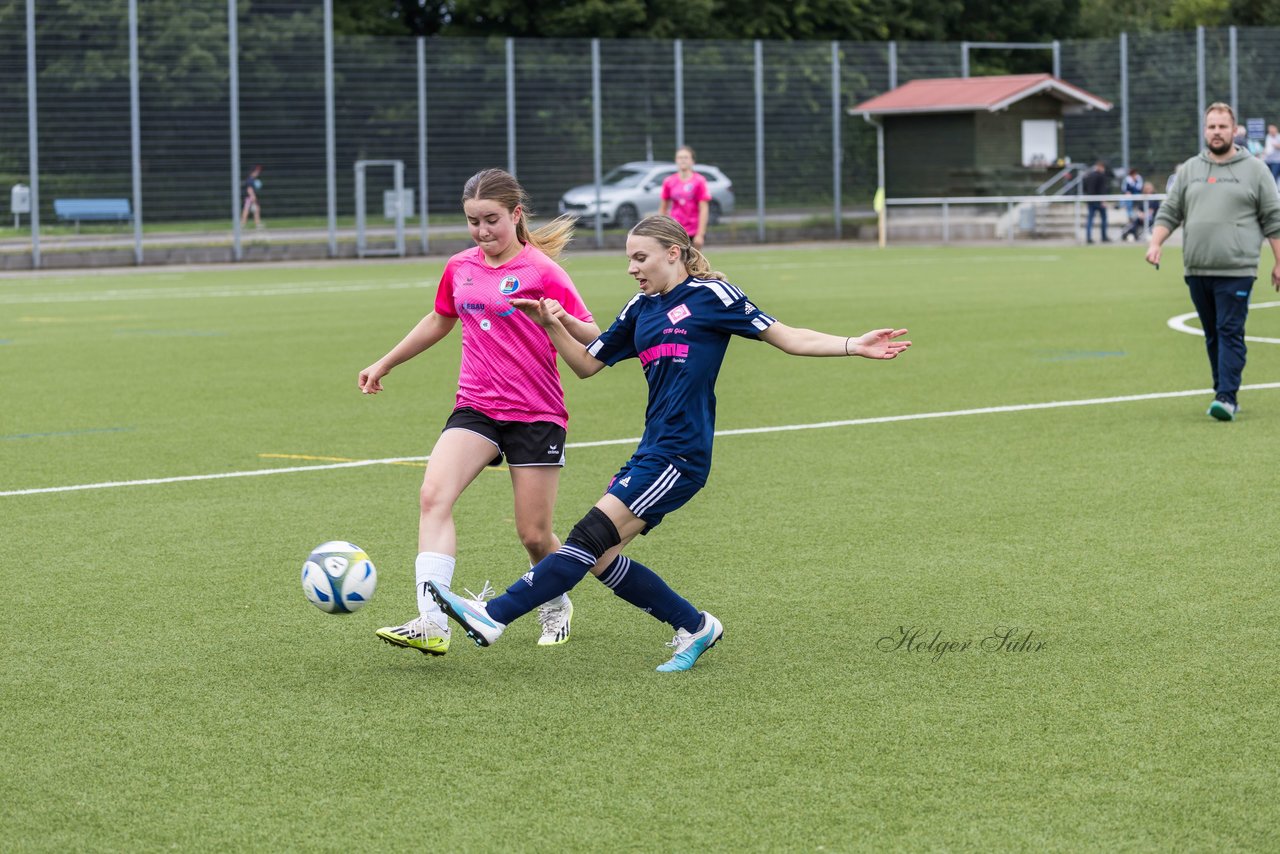 Bild 90 - wCJ Osterroenfelder TSV - VfL Pinneberg : Ergebnis: 0:15